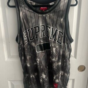 Supreme jersey